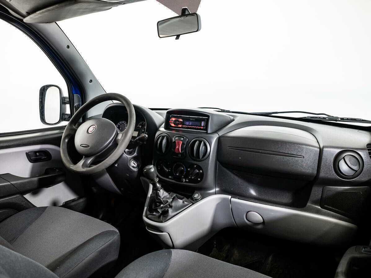 Купить Fiat Doblo с пробегом. Фото: #8