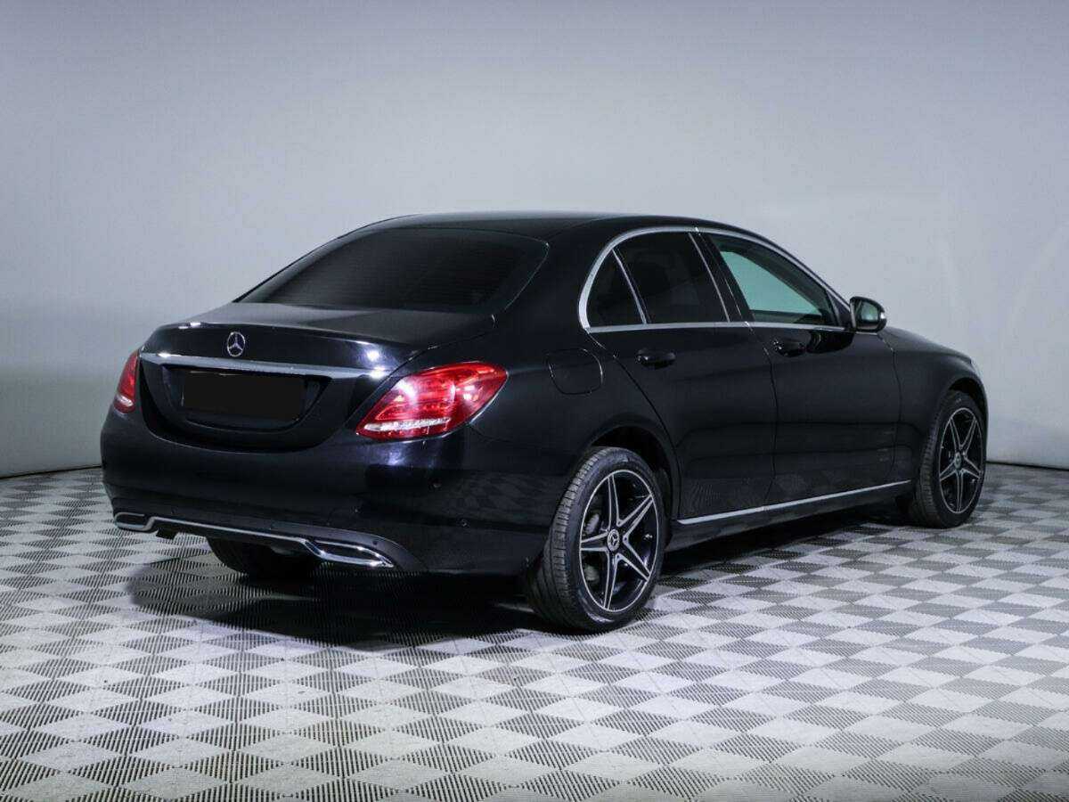 Купить Mercedes-Benz C-Класс с пробегом. Фото: #3