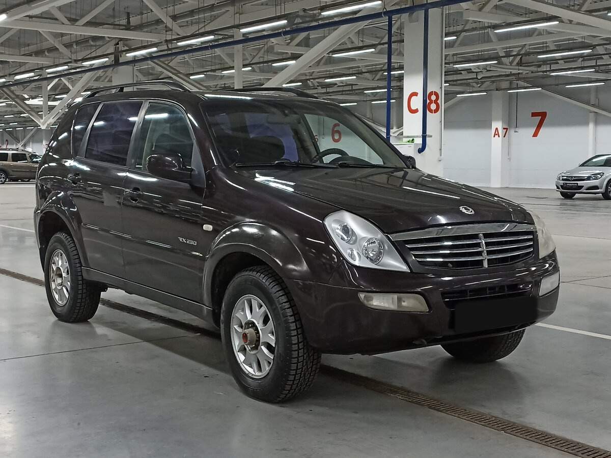 Купить SsangYong Rexton с пробегом. Фото: #2