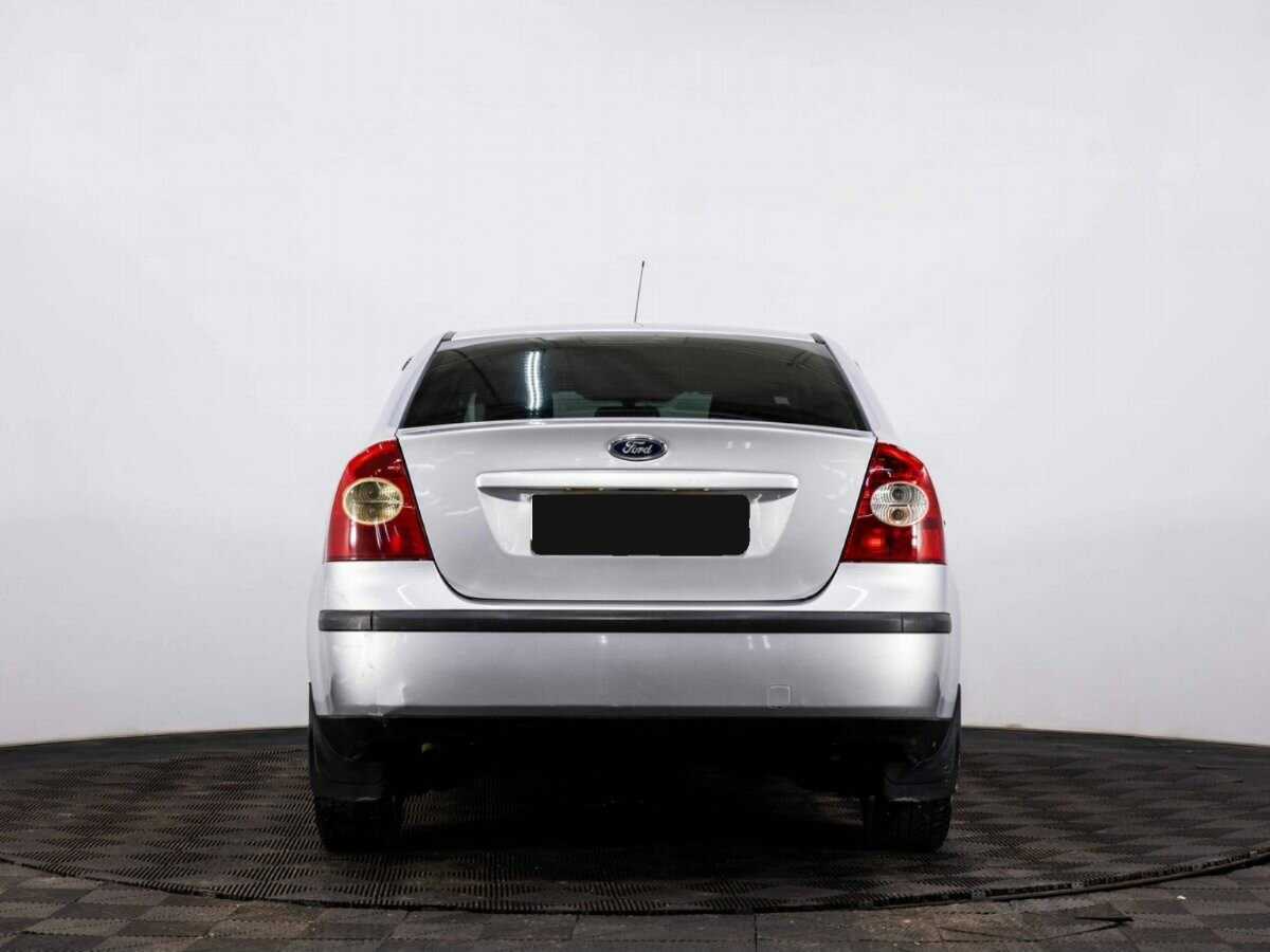 Купить Ford Focus с пробегом. Фото: #4