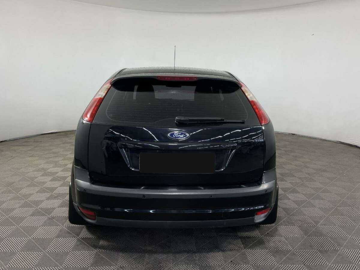 Купить Ford Focus с пробегом. Фото: #2