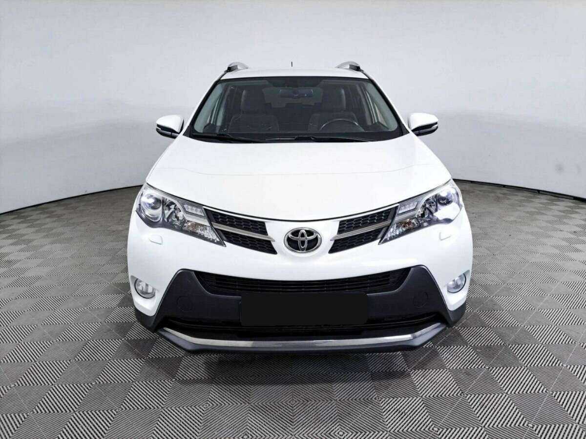 Купить Toyota RAV4 с пробегом. Фото: #1