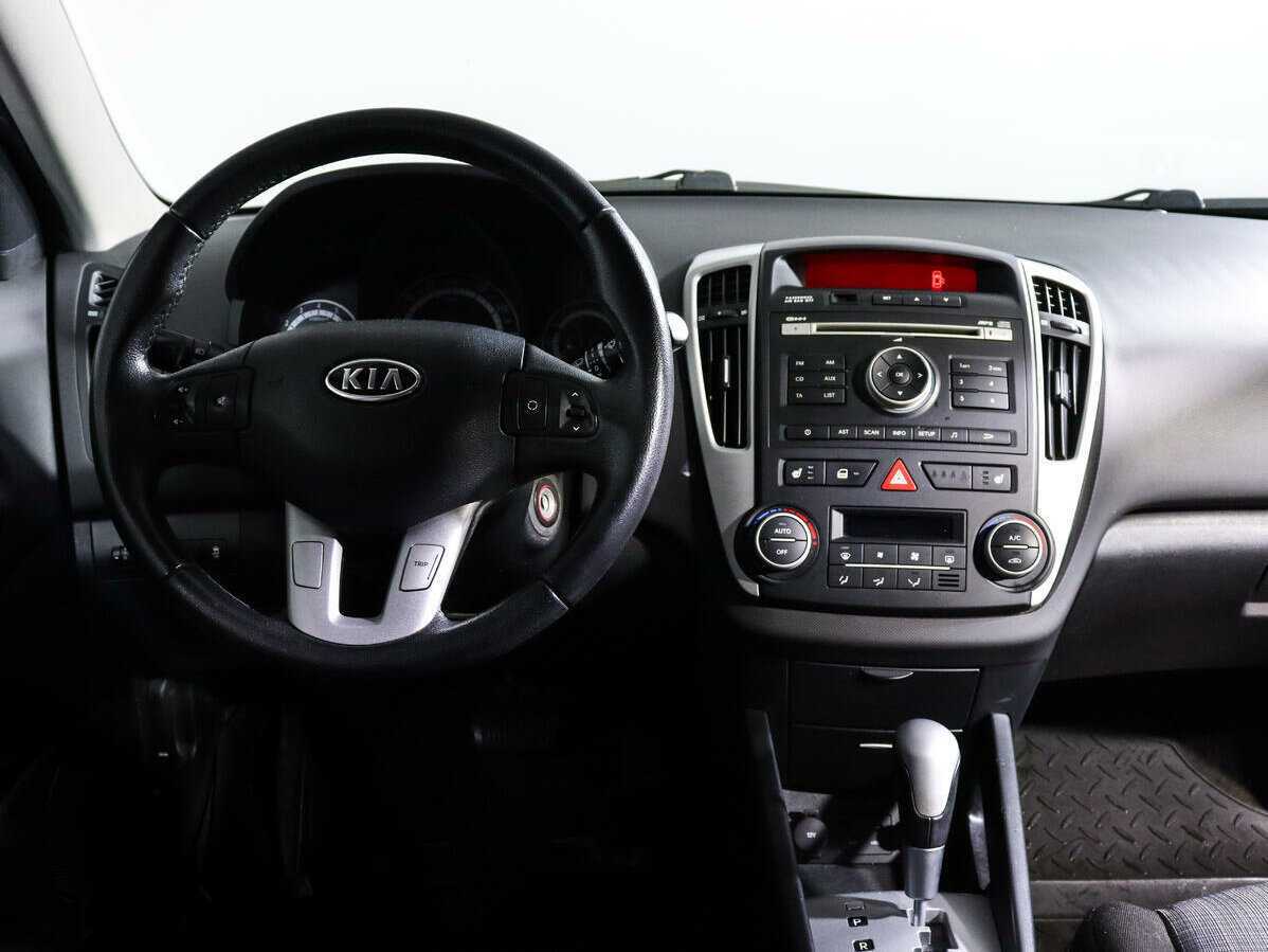 Купить Kia Ceed с пробегом. Фото: #9