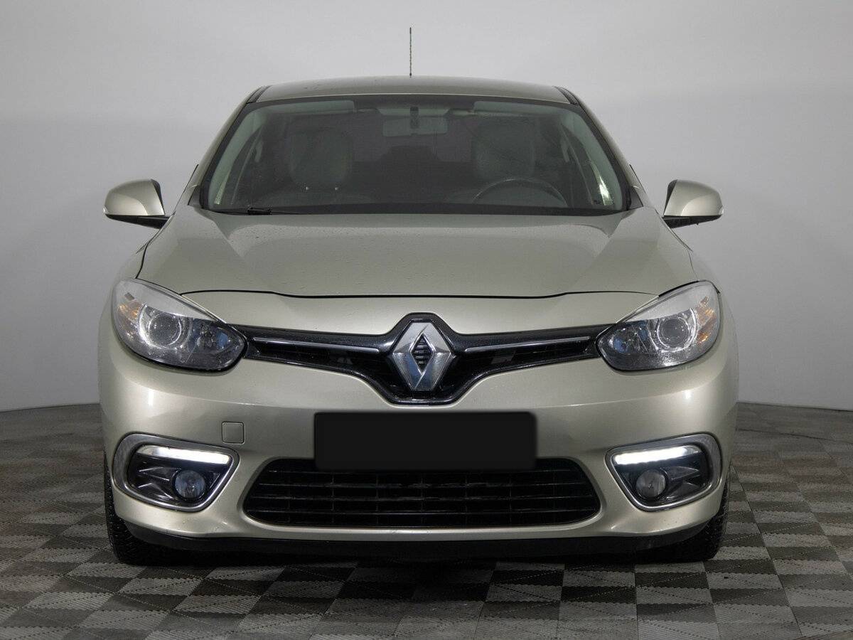 Купить Renault Fluence с пробегом. Фото: #1