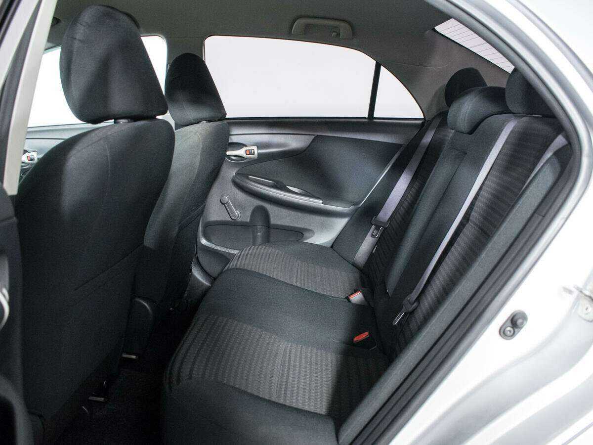 Купить Toyota Corolla с пробегом. Фото: #9