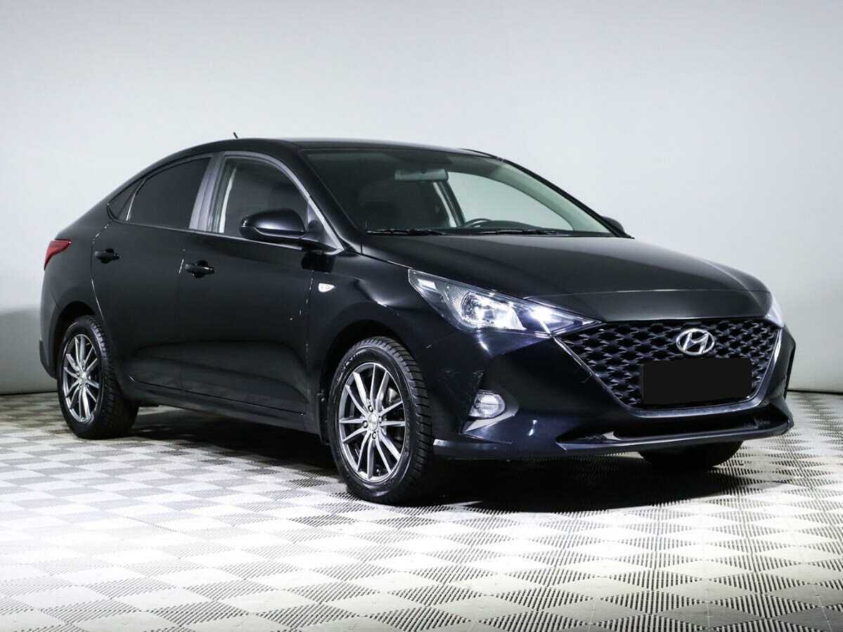 Купить Hyundai Solaris с пробегом. Фото: #2