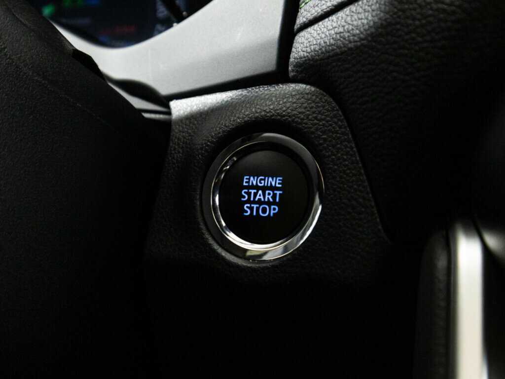 Купить Toyota RAV4 с пробегом. Фото: #19