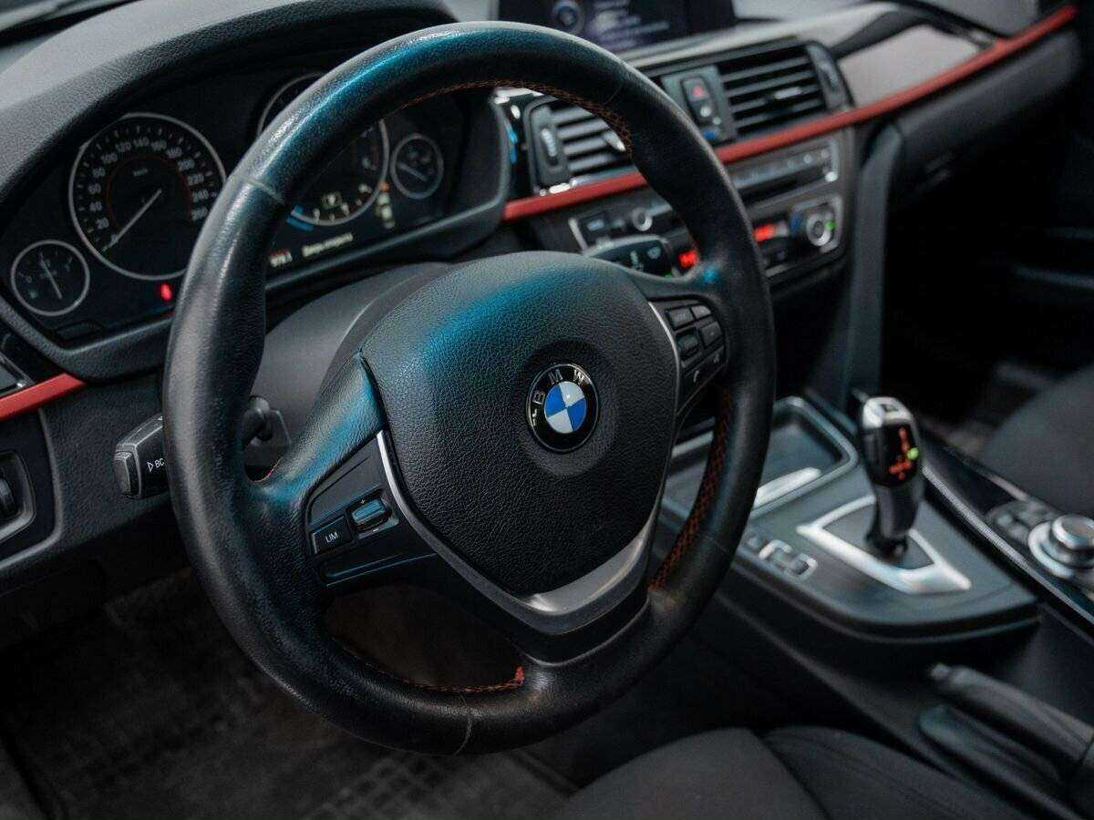 Купить BMW 3 серии с пробегом. Фото: #10