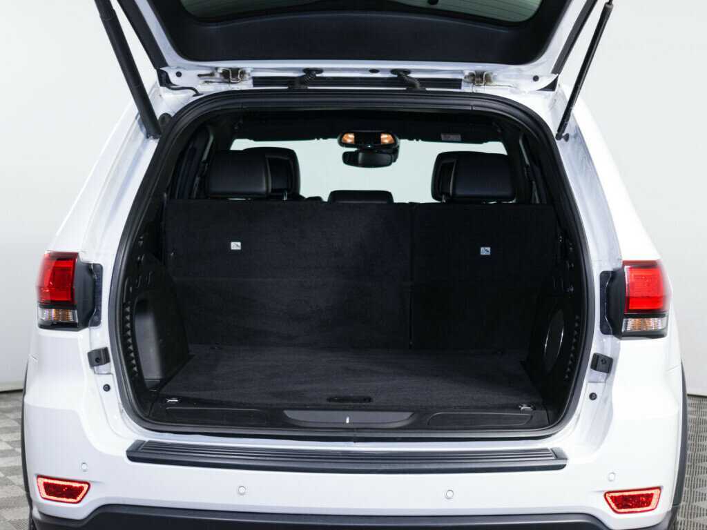 Купить Jeep Grand Cherokee с пробегом. Фото: #6
