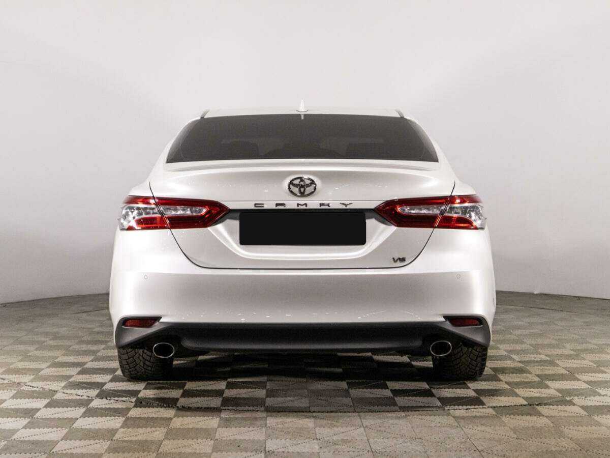 Купить Toyota Camry с пробегом. Фото: #5