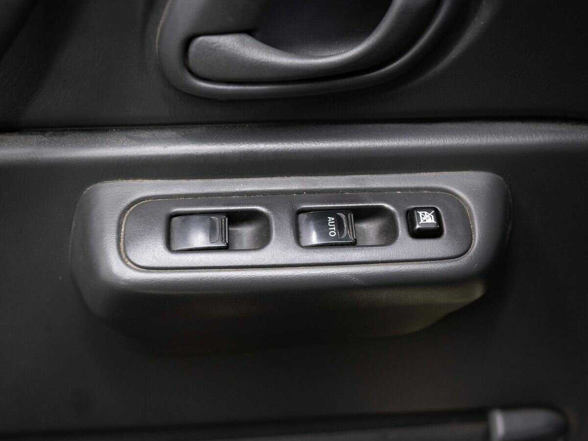 Купить Suzuki Jimny с пробегом. Фото: #9