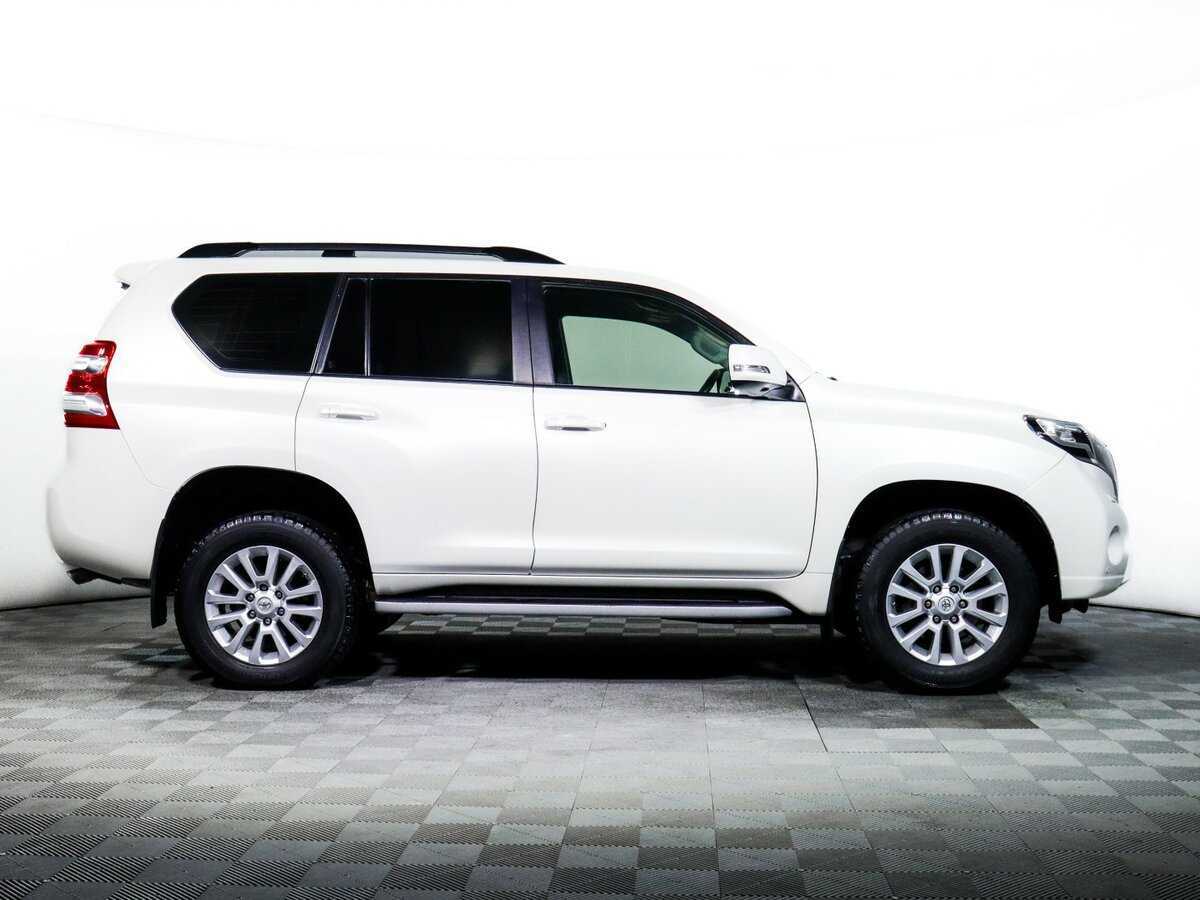 Купить Toyota Land Cruiser Prado с пробегом. Фото: #3