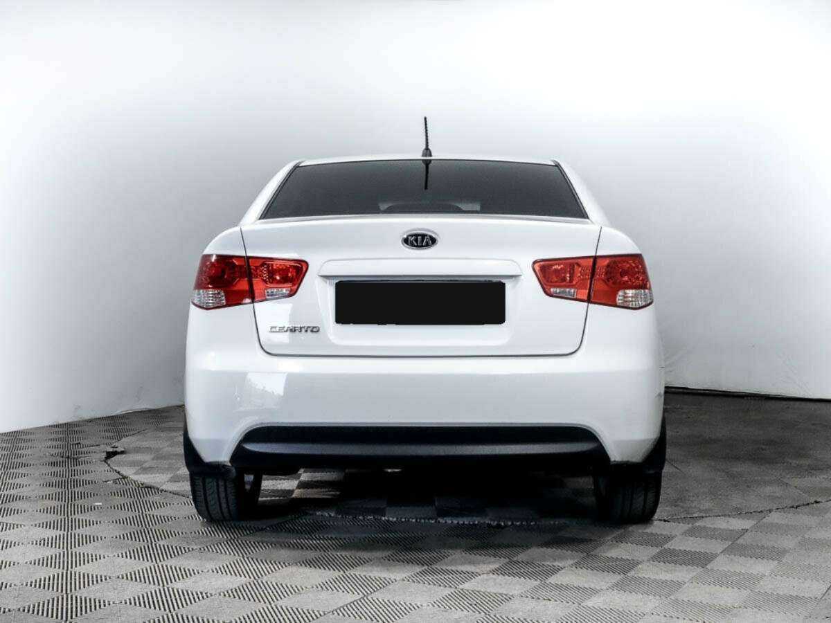 Купить Kia Cerato с пробегом. Фото: #4