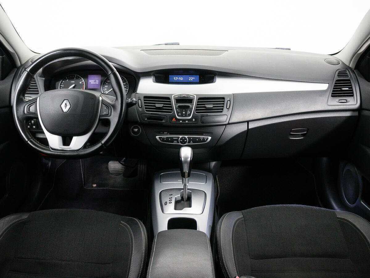 Купить Renault Laguna с пробегом. Фото: #12