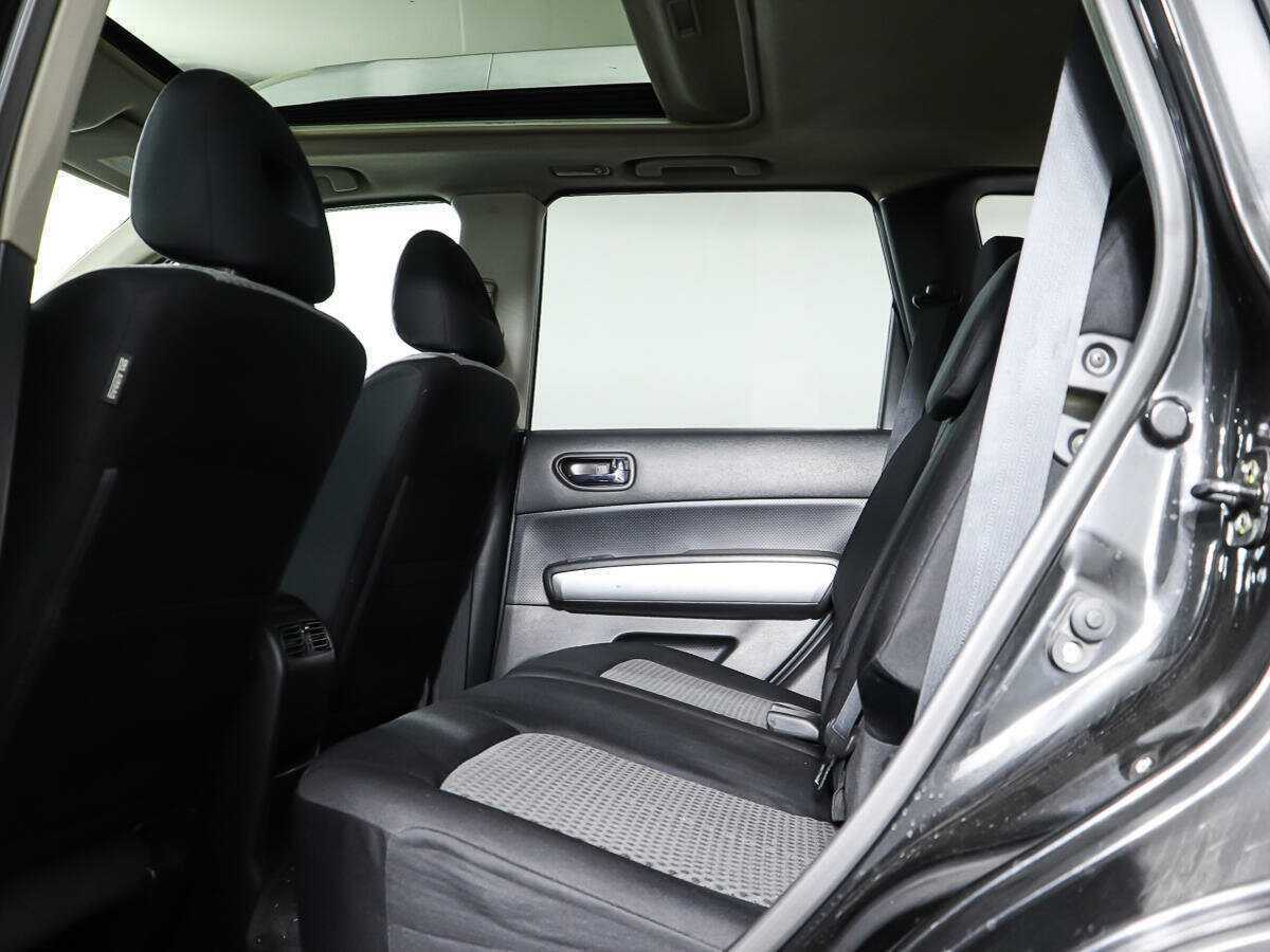 Купить Nissan X-Trail с пробегом. Фото: #9