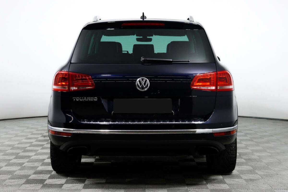 Купить Volkswagen Touareg с пробегом. Фото: #5