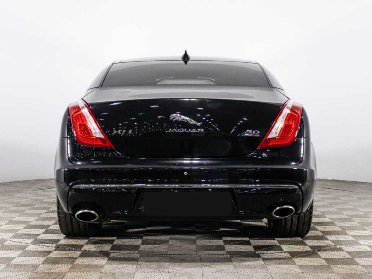 Купить Jaguar XJ с пробегом. Фото: #5