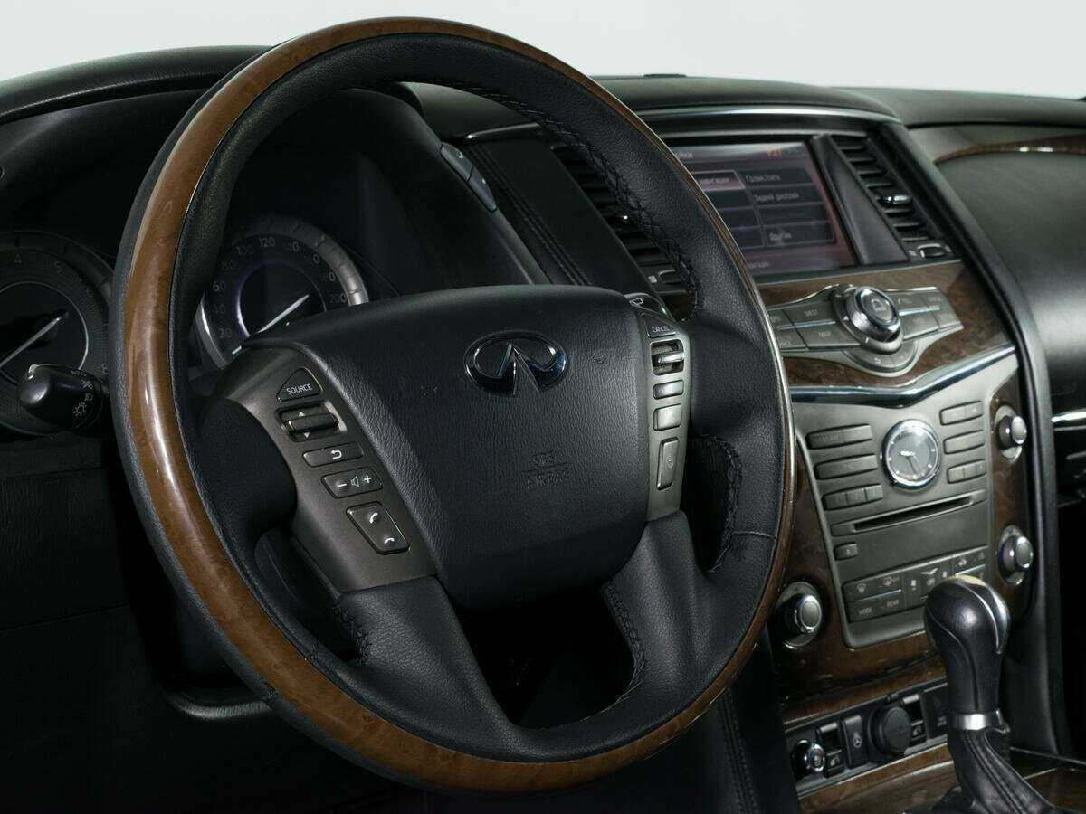 Купить Infiniti QX56 с пробегом. Фото: #14
