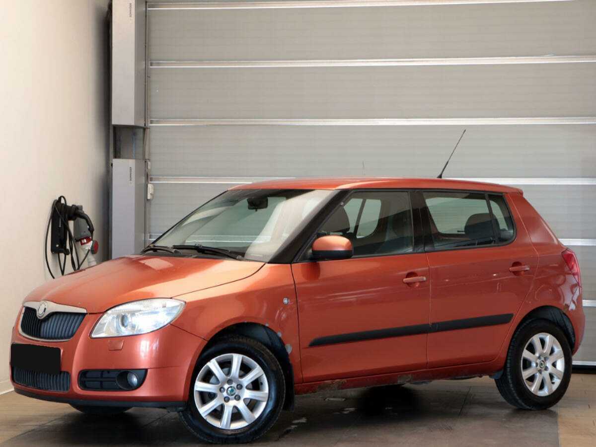 Купить Skoda Fabia с пробегом. Фото: #0
