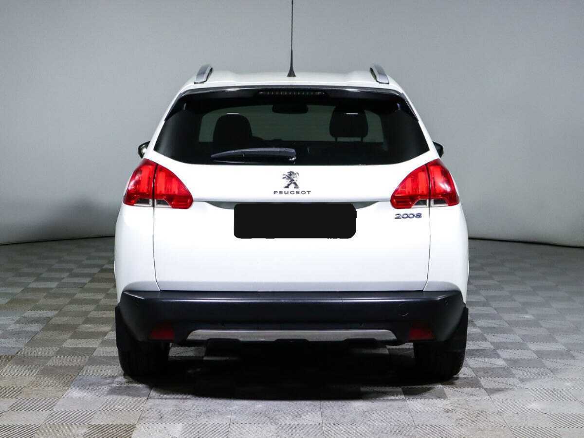 Купить Peugeot 2008 с пробегом. Фото: #4