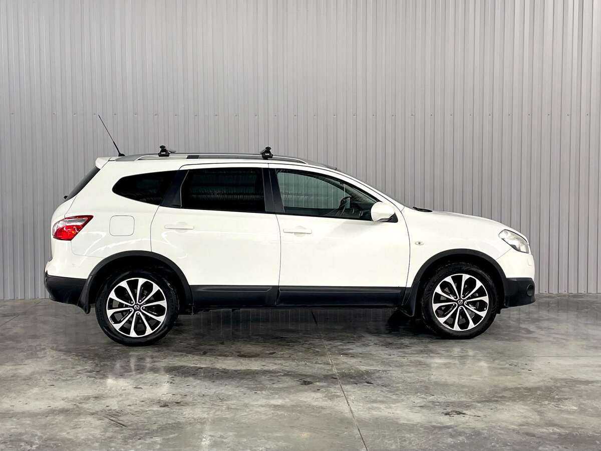 Купить Nissan Qashqai+2 с пробегом. Фото: #3
