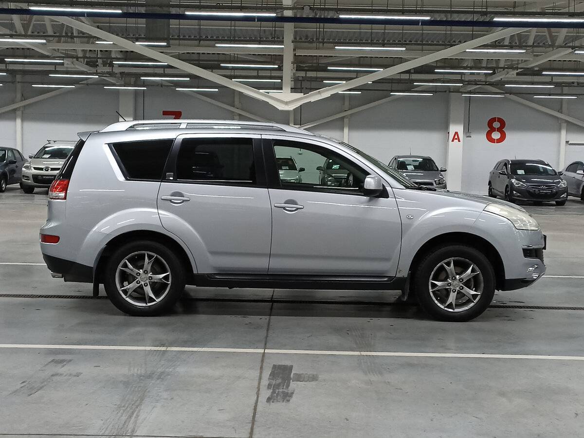Купить Citroen C-Crosser с пробегом. Фото: #3