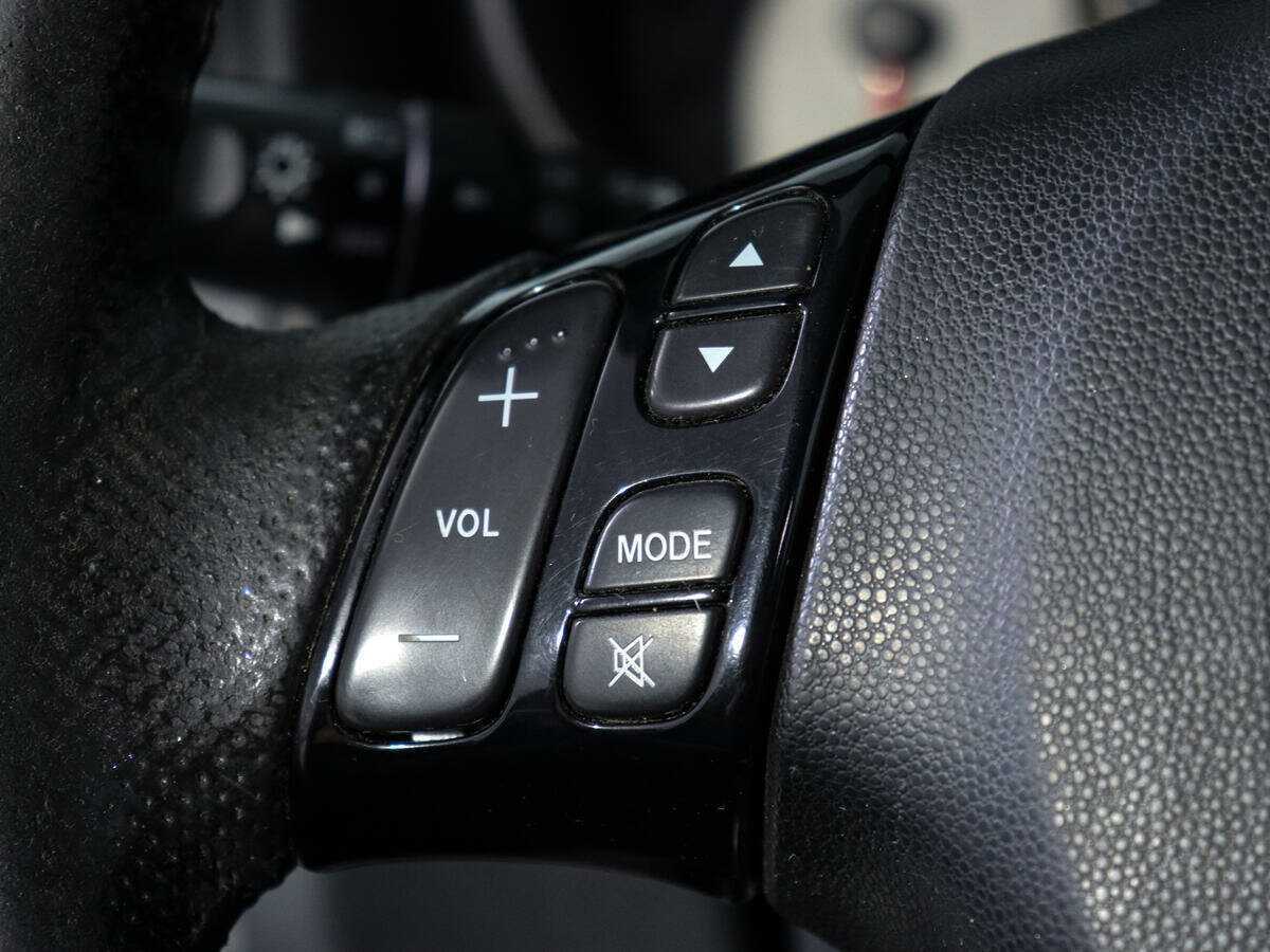 Купить Mazda 3 с пробегом. Фото: #14