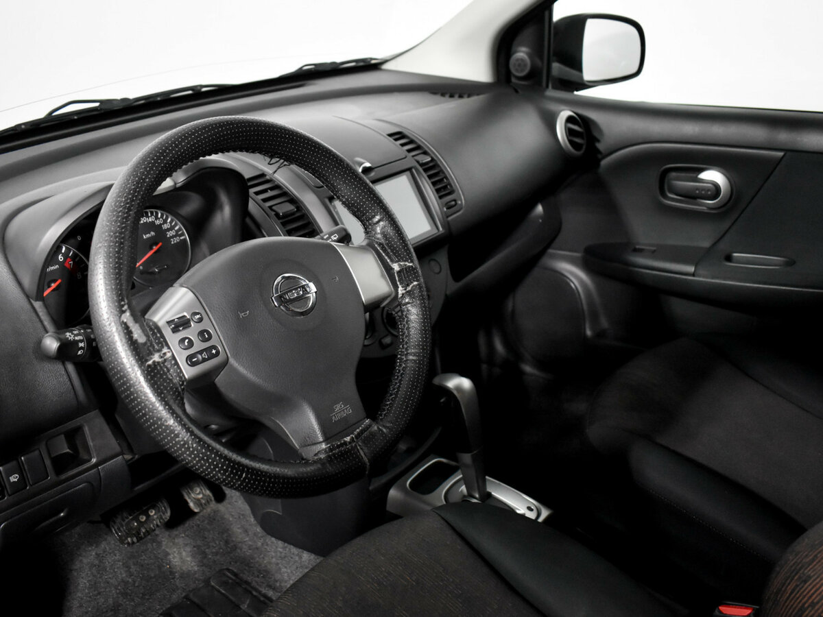 Купить Nissan Note с пробегом. Фото: #8