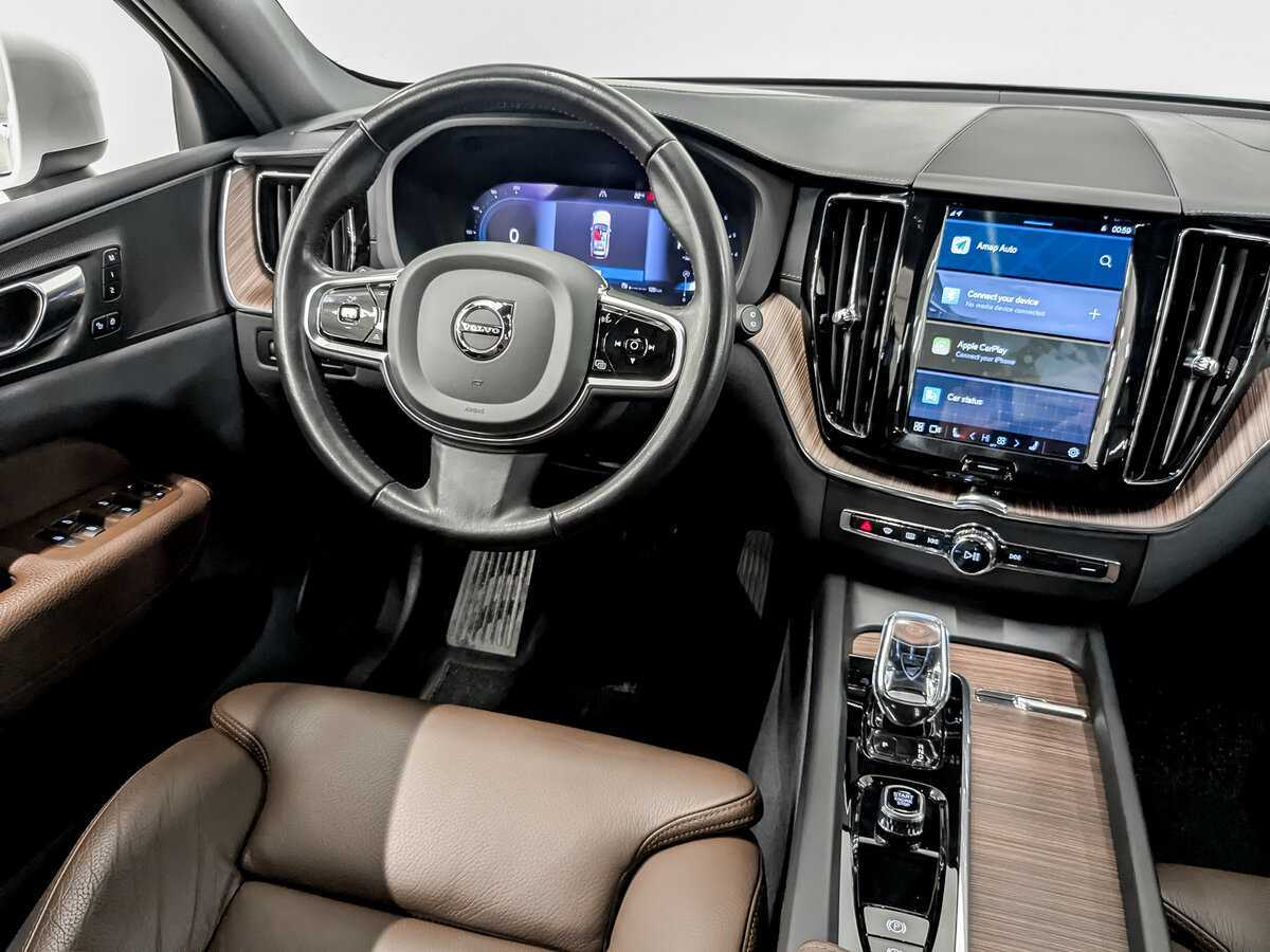 Купить Volvo XC60 с пробегом. Фото: #24