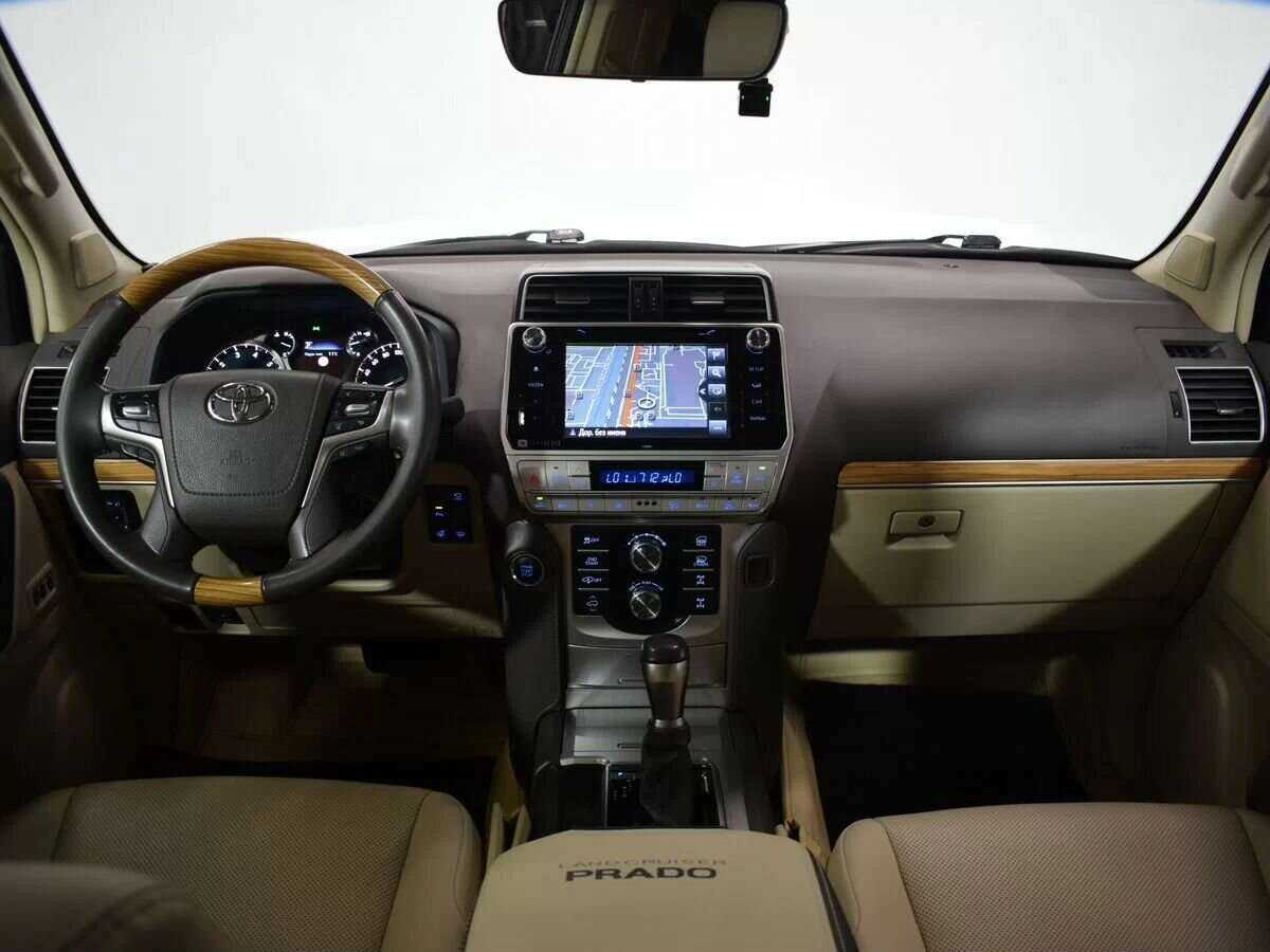 Купить Toyota Land Cruiser Prado с пробегом. Фото: #11