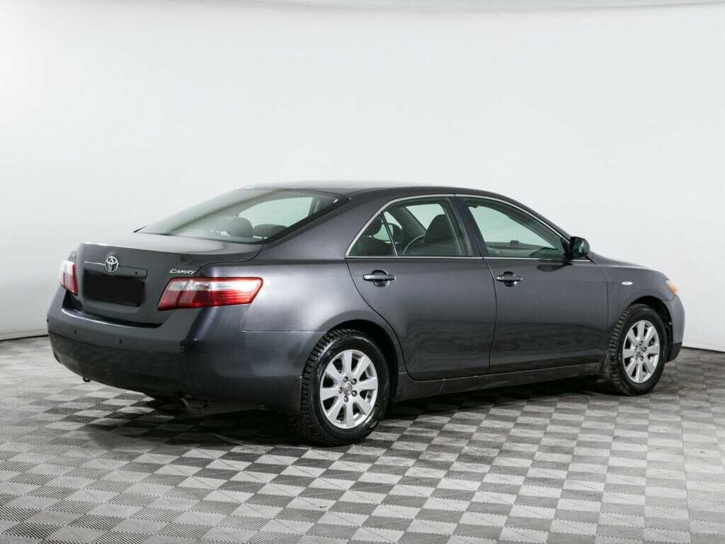 Купить Toyota Camry с пробегом. Фото: #3