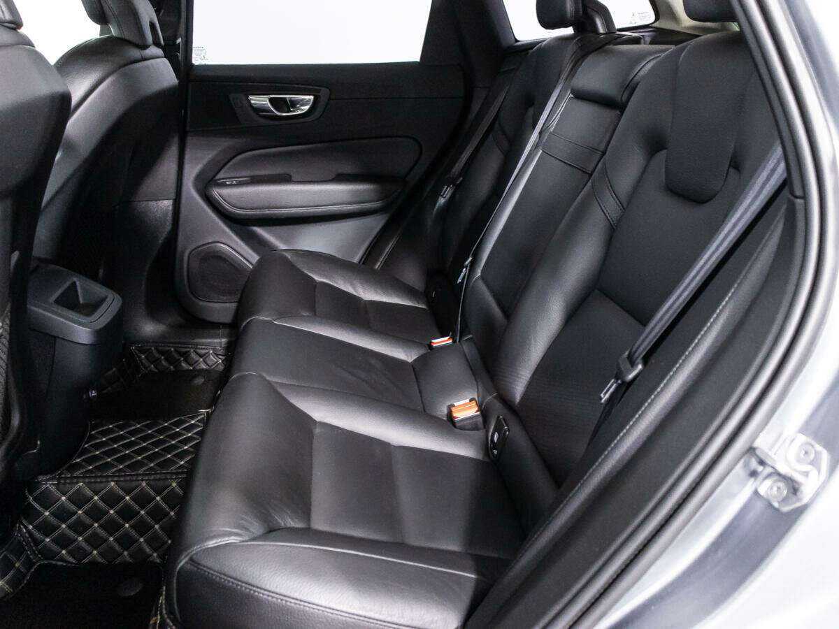 Купить Volvo XC60 с пробегом. Фото: #9