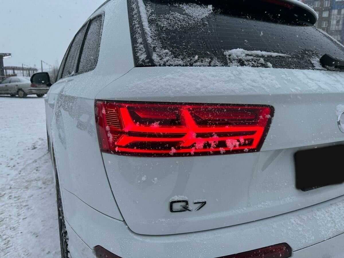 Купить Audi Q7 с пробегом. Фото: #3