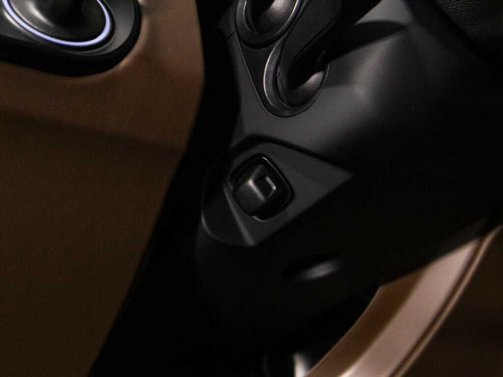 Купить Porsche Cayenne с пробегом. Фото: #18