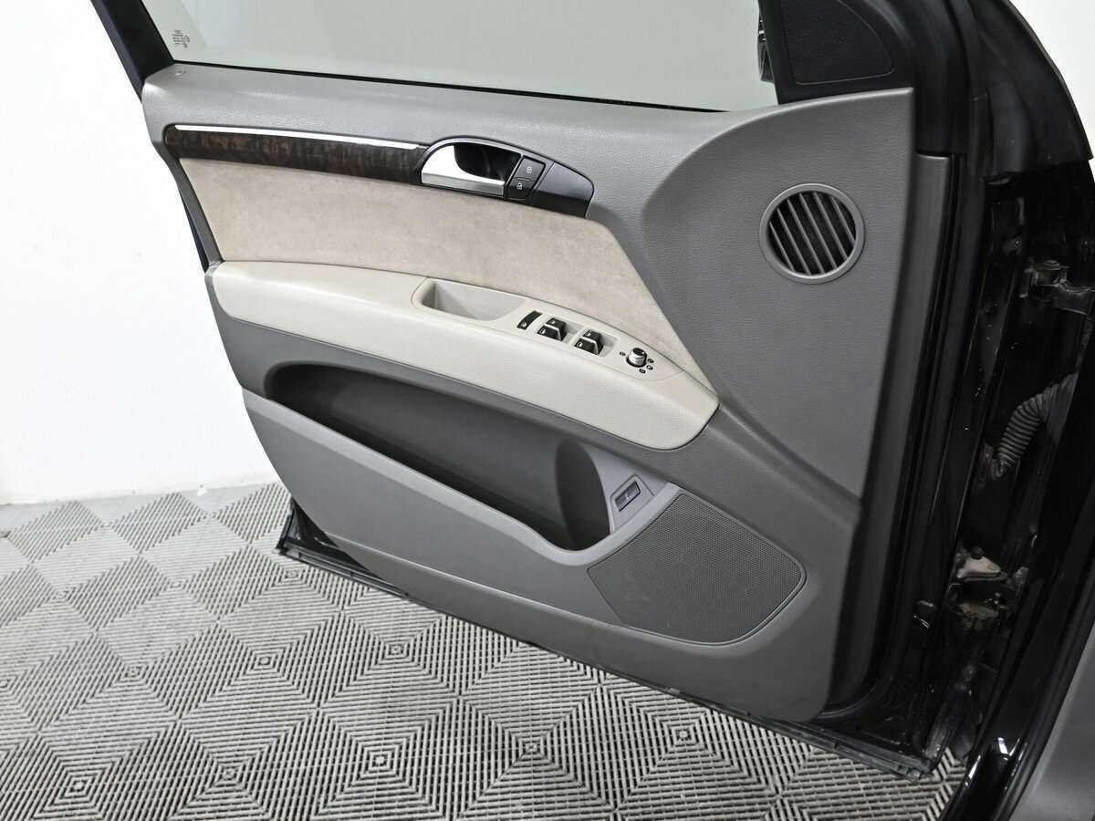 Купить Audi Q7 с пробегом. Фото: #5