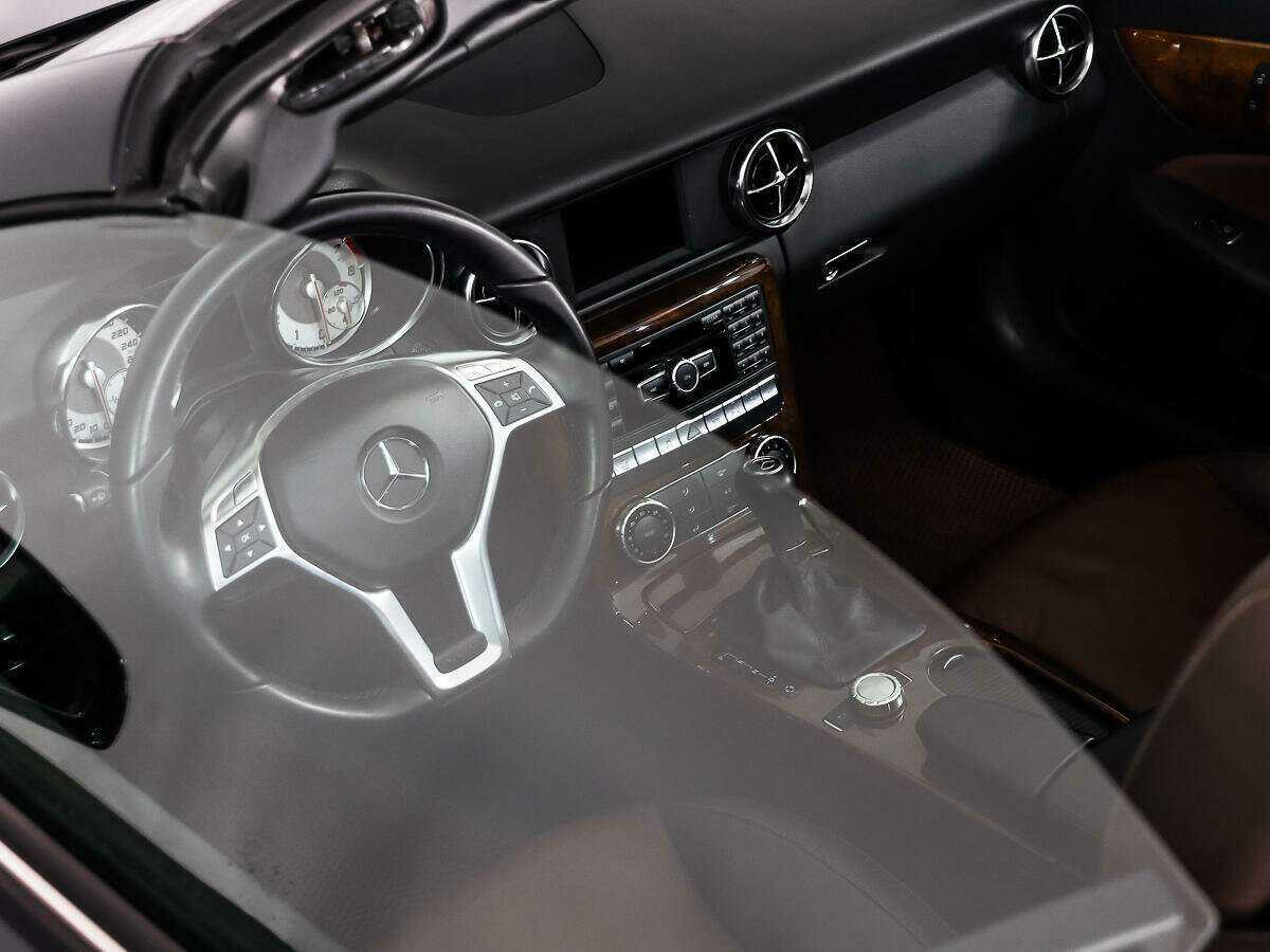 Купить Mercedes-Benz SLK-Класс с пробегом. Фото: #16