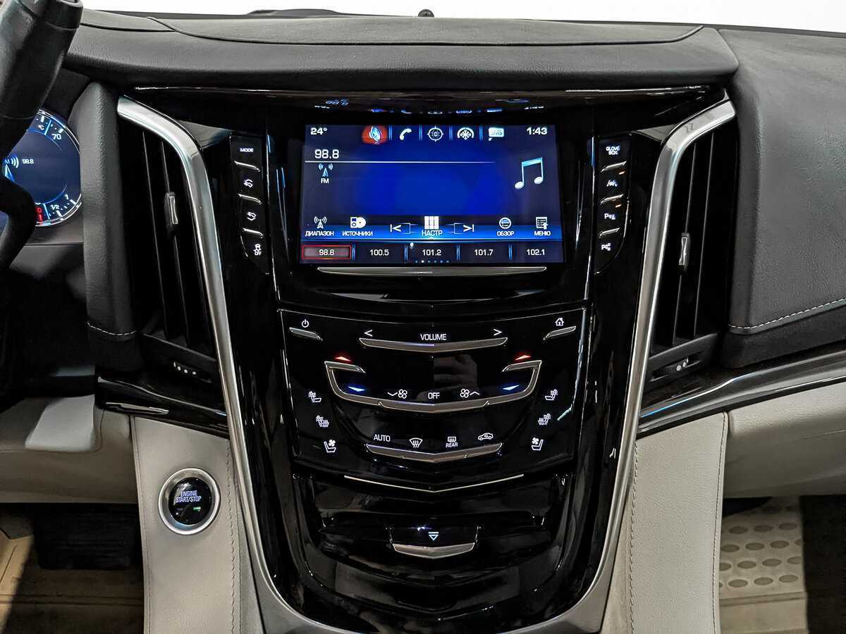 Купить Cadillac Escalade с пробегом. Фото: #16