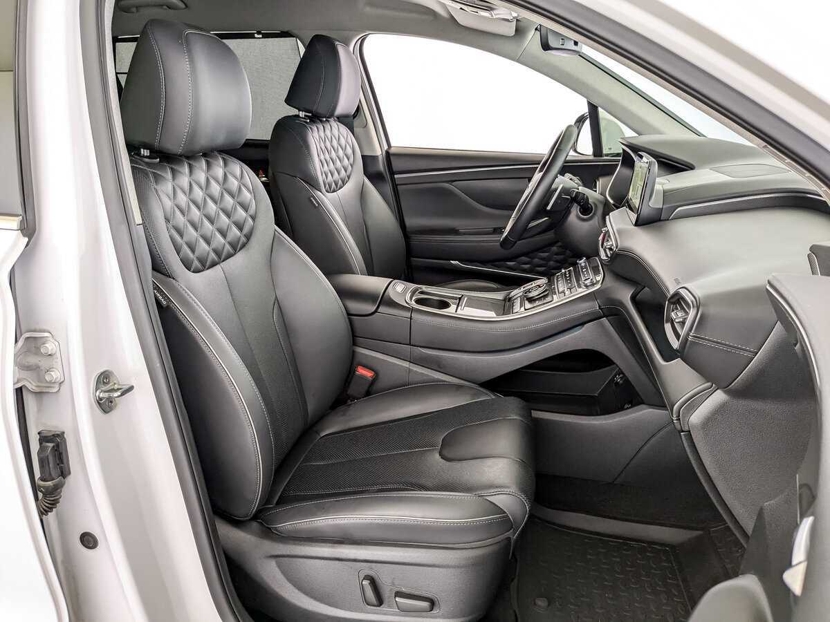 Купить Hyundai Santa Fe с пробегом. Фото: #18