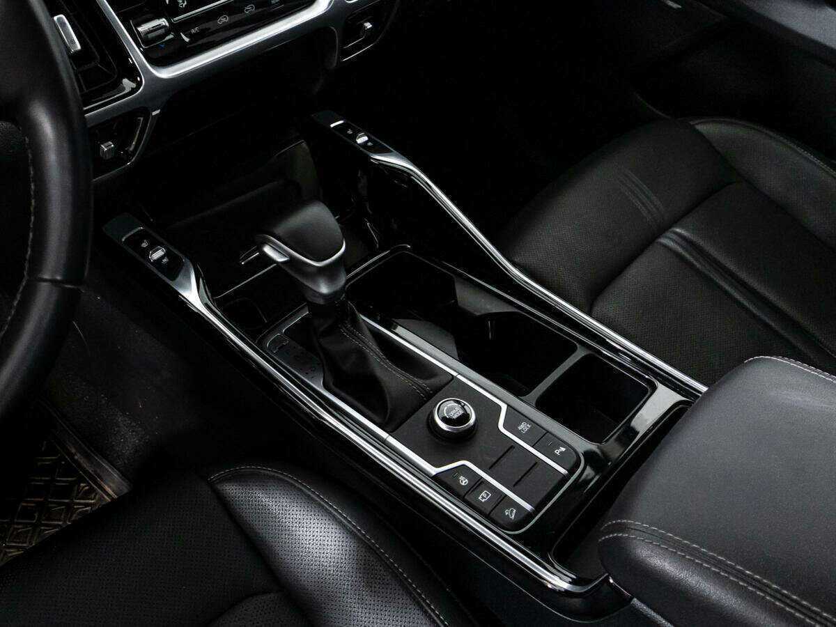 Купить Kia Sorento с пробегом. Фото: #17