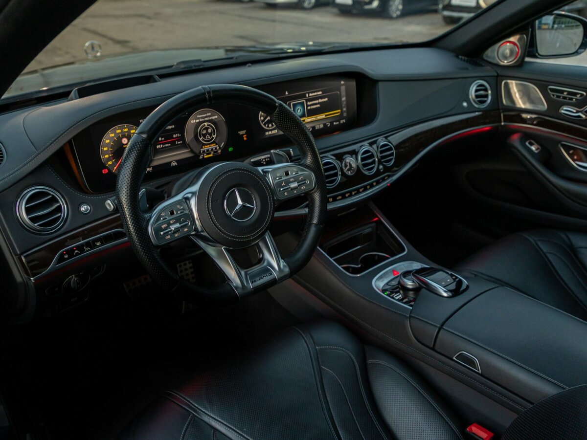 Купить Mercedes-Benz S-Класс с пробегом. Фото: #12