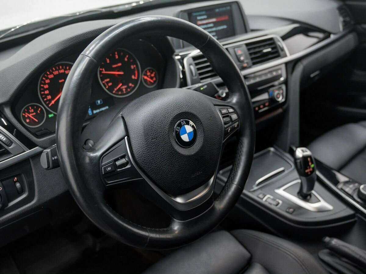 Купить BMW 3 серии с пробегом. Фото: #21