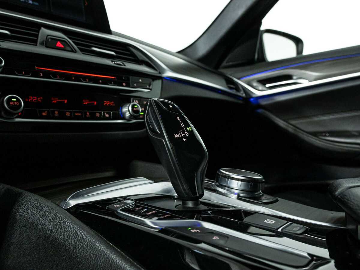 Купить BMW 5 серии с пробегом. Фото: #18