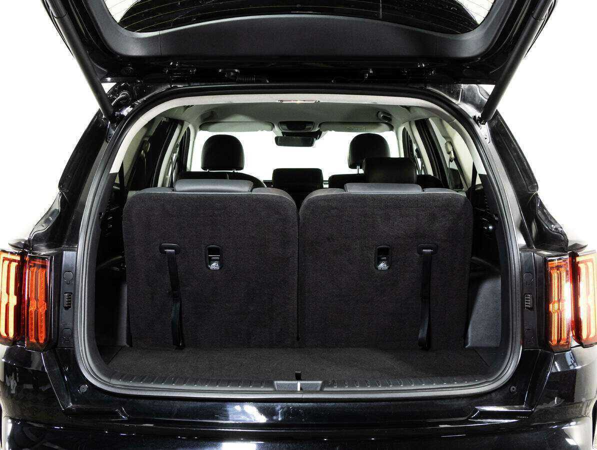 Купить Kia Sorento с пробегом. Фото: #27