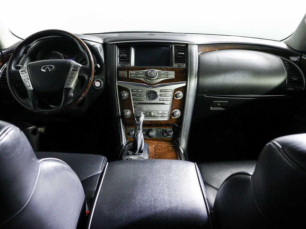 Купить Infiniti QX80 с пробегом. Фото: #11