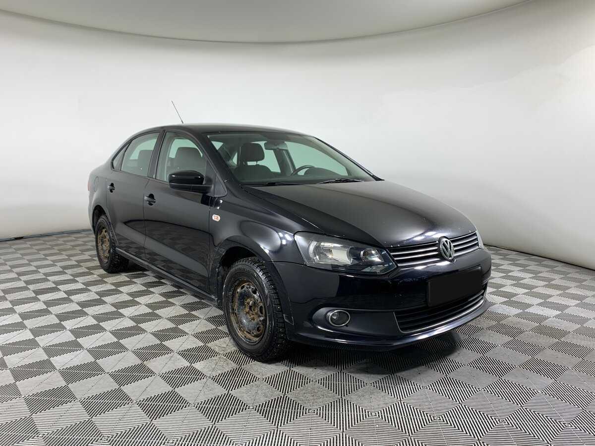 Купить Volkswagen Polo с пробегом. Фото: #2