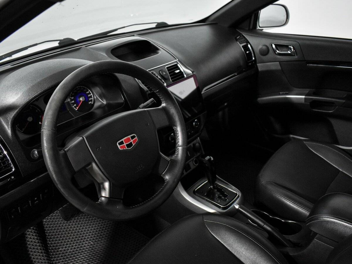 Купить Geely Emgrand EC7 с пробегом. Фото: #8