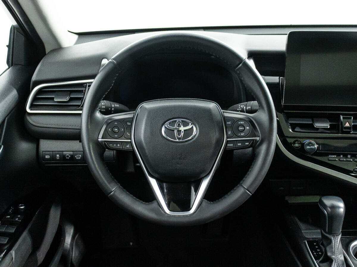 Купить Toyota Camry с пробегом. Фото: #21