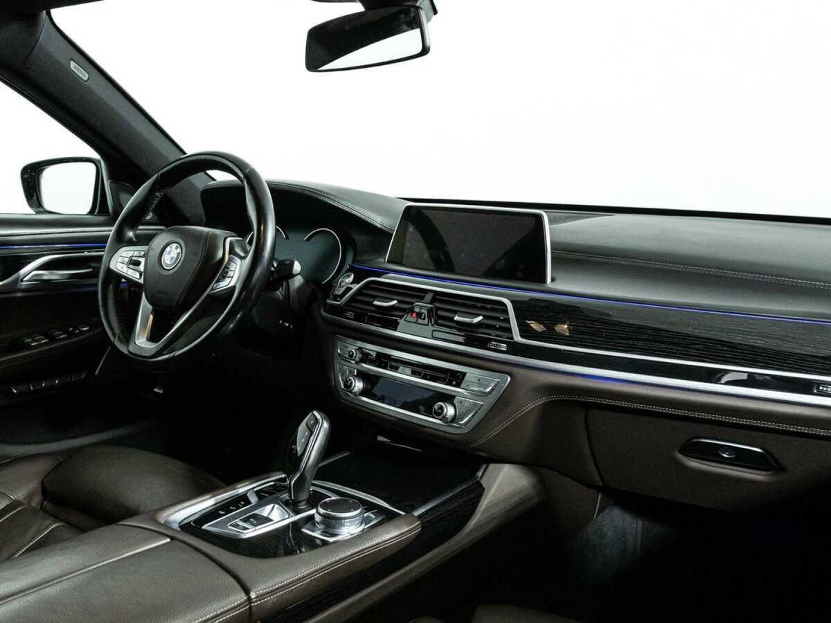Купить BMW 7 серии с пробегом. Фото: #8