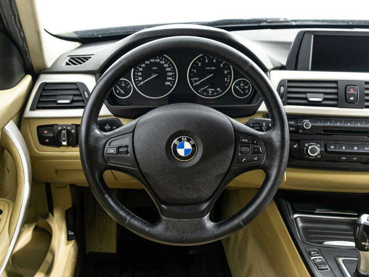 Купить BMW 3 серии с пробегом. Фото: #16