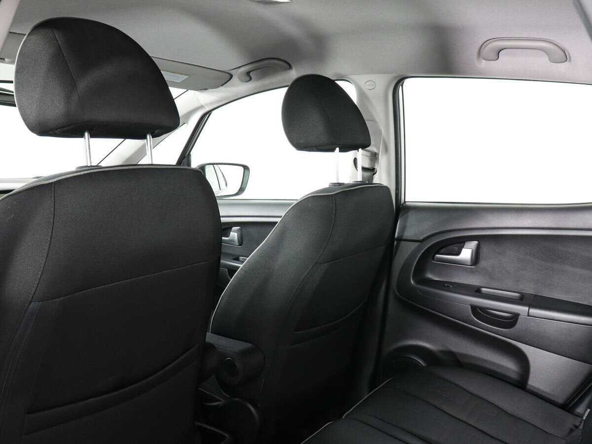 Купить Kia Venga с пробегом. Фото: #11